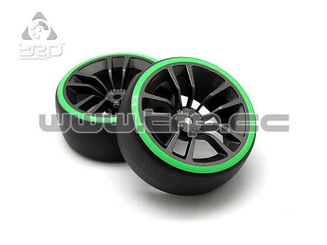 Llanta y neumático de drift 1:10 Anillo verde Offset 3 Camber 0